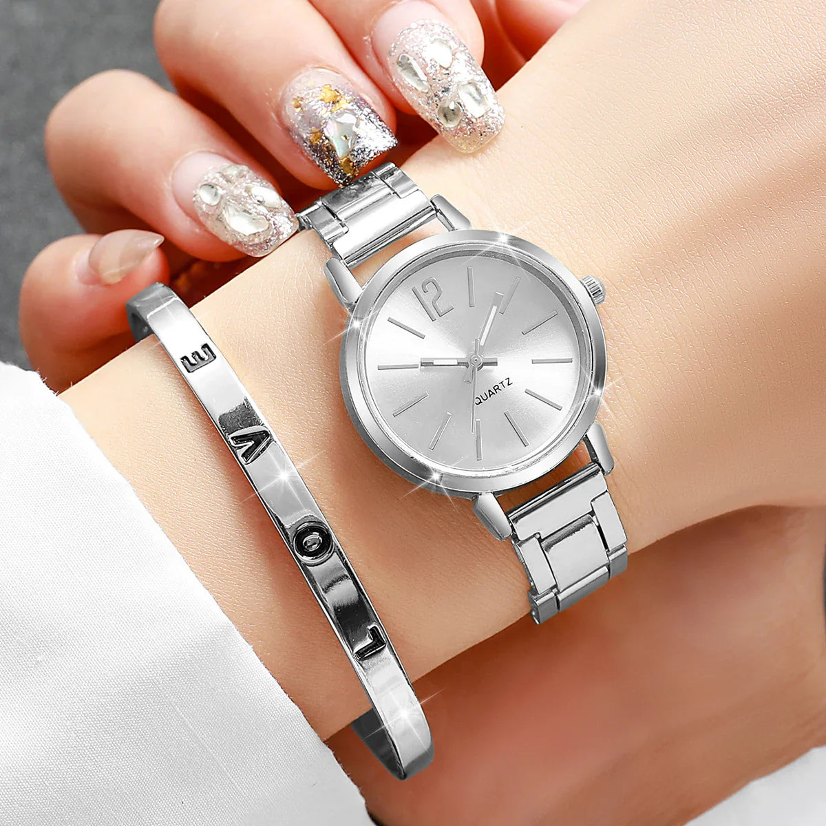6PCS/Set Women's Watch Fashion Steel Band Quartz Watches Diamond Bracelets Set（Without Box）