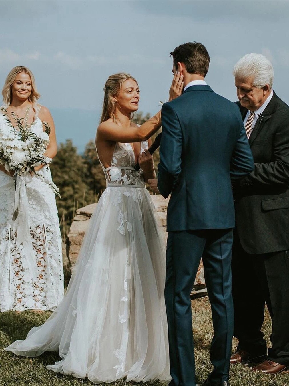 White Bridesmaid Dresses: Wedding Dress Boho A-line Backless Elegant Floral Appliques