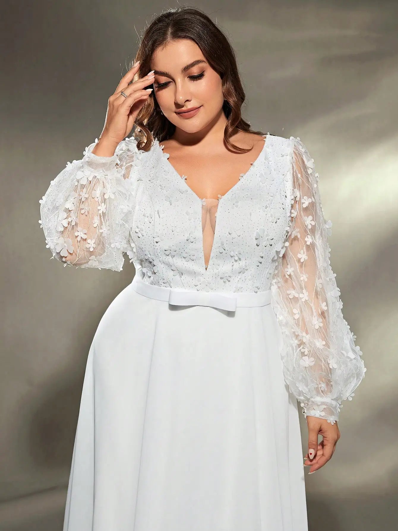 Mgiacy plus size V-neck three-dimensional embroidery chiffon train wedding dress Evening gown Ball dress Party dress