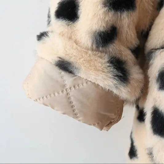 Female Baby Winter Coat Leopard Print Long Sleeved Warm Windproof Wool Sweater
