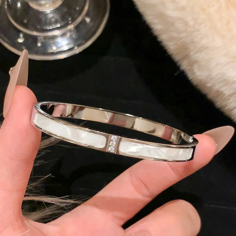 1pc Titanium Steel Silver Bracelet, Fashionable Classic Style, Stainless Steel Bracelet,Inlaid With Zircon,For Womens Daily Wear