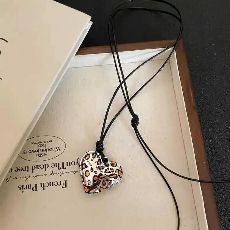 LATS New Heart Pendant Necklace for Women Men 85CM Adjustable Pull-out Sweater Chain Fashion Jewelry Accessory Gift