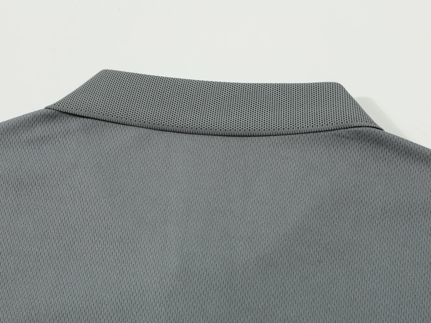 2025 New Summer Men's Short Sleeve Collar Tshirts New Solid Color Casual Polo Shirt Trendy Breathable Loose Basic Splice Top