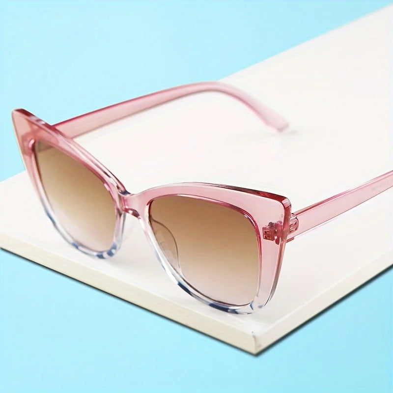 New style Women's cat's eye box simple gradient color matching Sunglasses-Joker fashion glasses