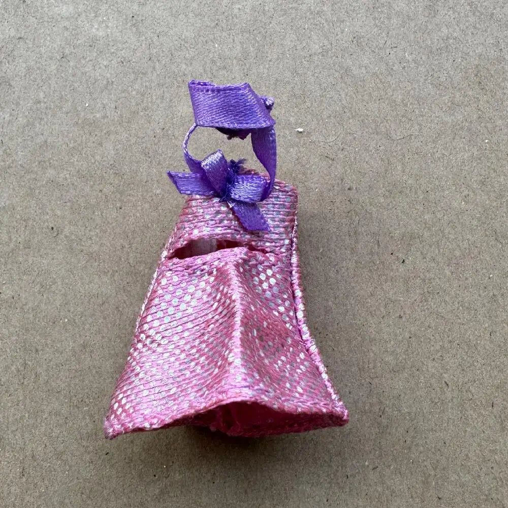 Original Una Verse Dolls Novi Stars with Defectives Joints Movable Rare Collections Gifts