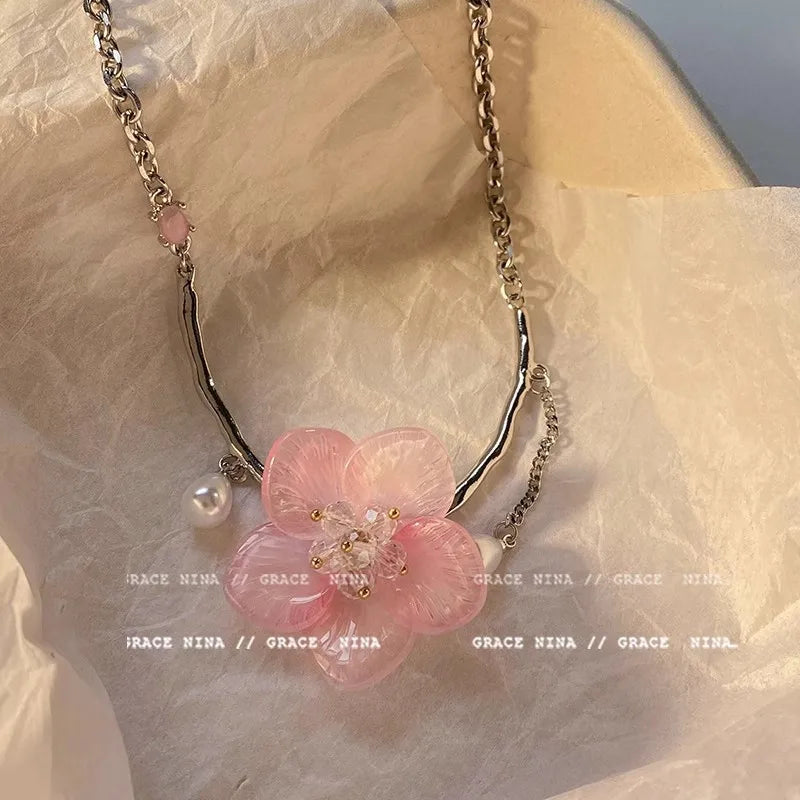 Romantic Niche Pink Sweet Flower Collarbone Chain Versatile Temperament Necklace Women's Pearl Fringe Collarbone Chain