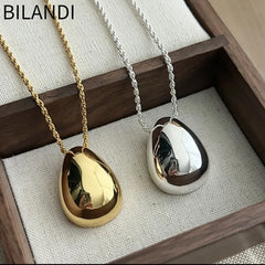 Bilandi Fashion Jewelry Simple Delicate Design Smooth Metal Teardrop Pendant Necklace