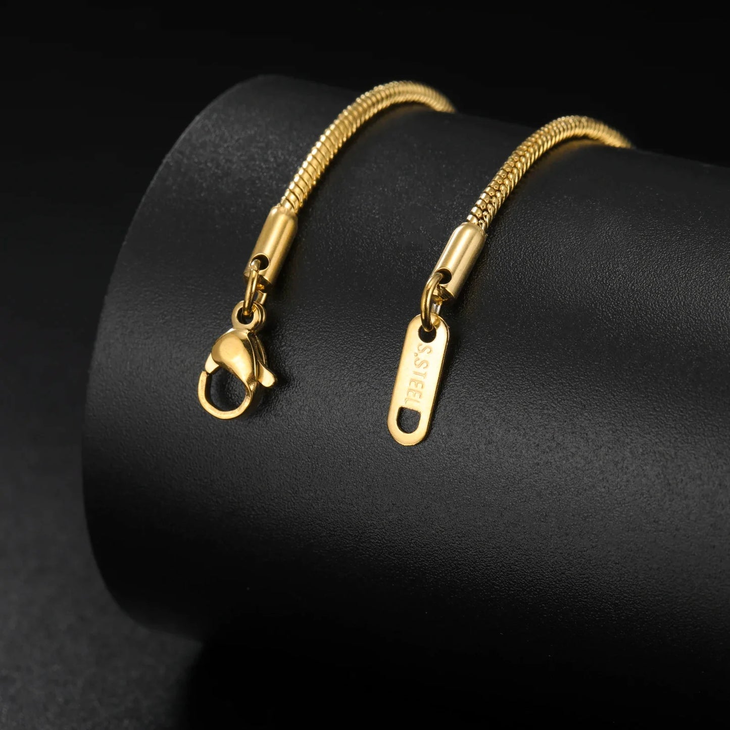 Skyrim Stainless Steel Gold Color Round Snake Chain Necklace Women Men Long Neck Chains Trendy Punk Jewelry Gift Wholesale