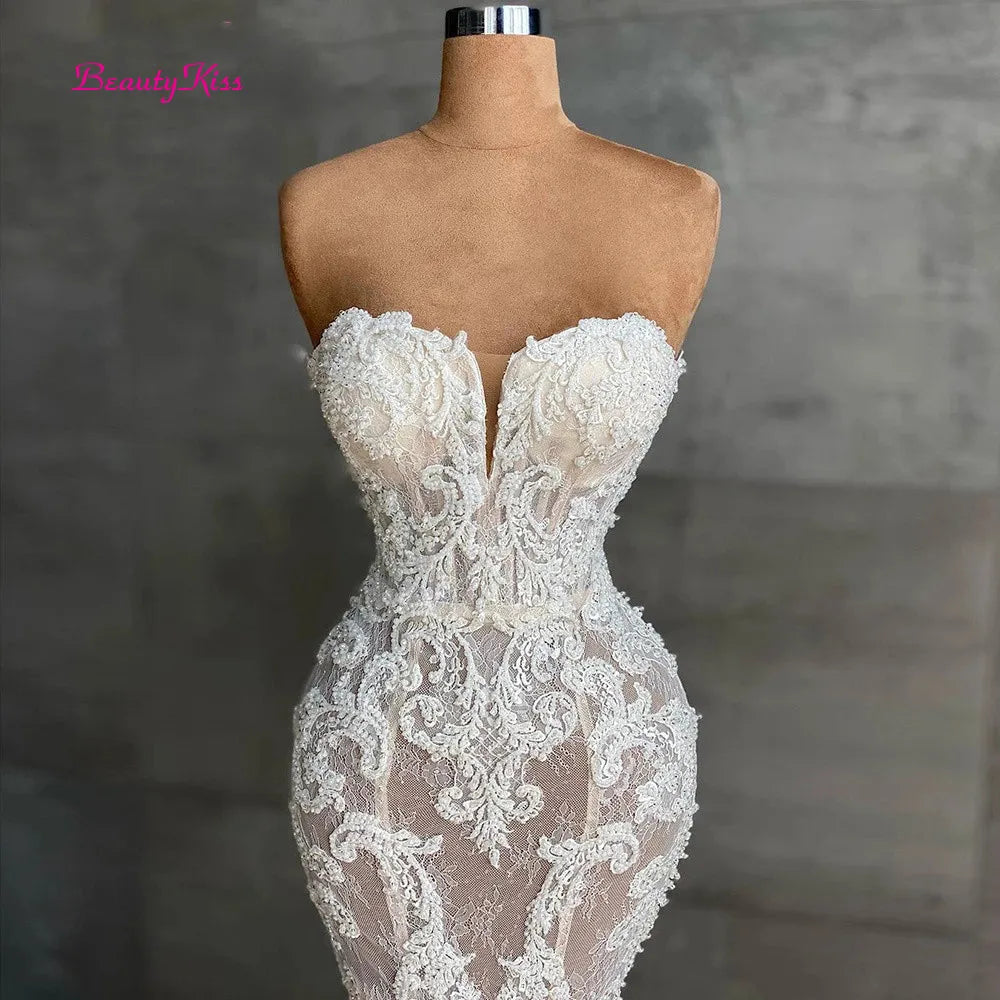 White Bridesmaid Dresses: Wedding Dress Luxury Crystals Beaded Bridal Dress