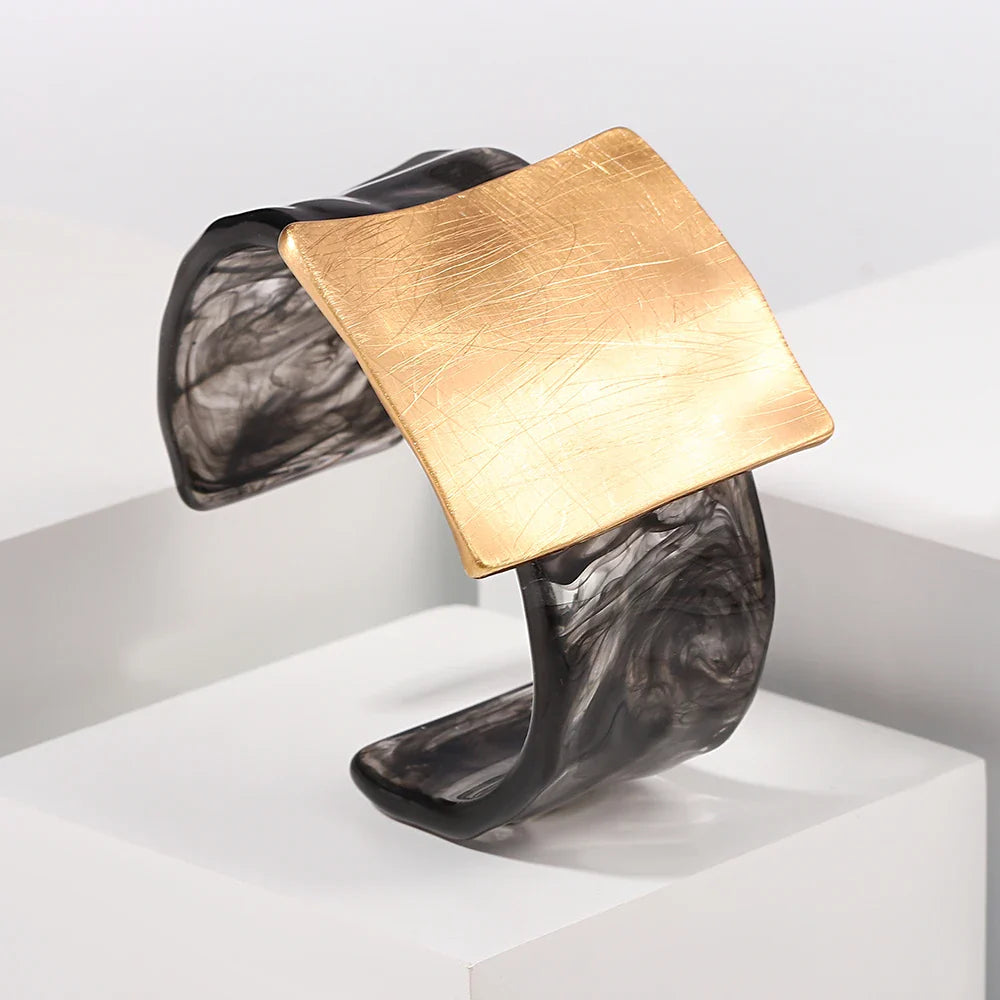 Greatera Metal Brushed Exaggeration Personality Geometric Drawn Square Convex Circular Opening Bracelet Transparent Cuff Bangle