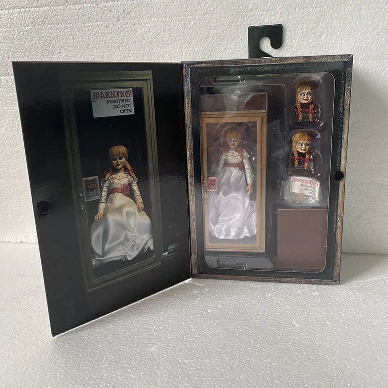 NECA Figure Annabelle Comes Home Annabelle Figures Action Figure Model Toy Doll 18cm 7inch Real Clothes Joint Movable Decoration