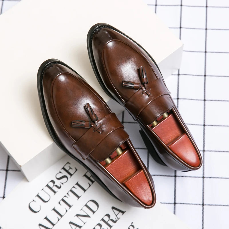 Men Leather Shoes Office Work Flat Loafers shoes for Men Casual Shoes Gentleman Driving Shoes Classic Slip-On Tassel Formal Shoe