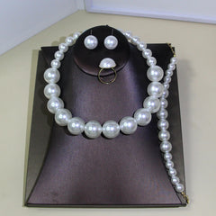 5 Women's Vintage Light French 5 Piece Imitation Pearl Jewelry Fashion