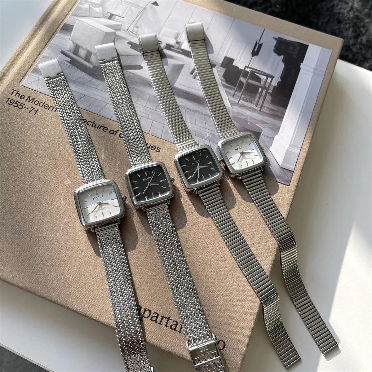 Brand Simple Quartz Watch for Women Retro Luxury Gift Ladies Watches Small Dial Adjustable Stainless Steel Strap Wristwatches