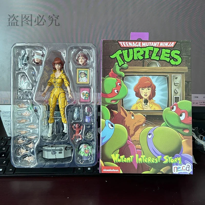 NECA Version 2.0 Yellow Clothes Female Reporter Action Figurine GK Statue Collection Model Toys Christmas Gift