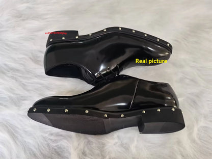 Handmade Genuine leather Black Wedding Dress Shoe Rivets Patent leather Formal Business Shoes Studded Man Flats Lace up  Hombre