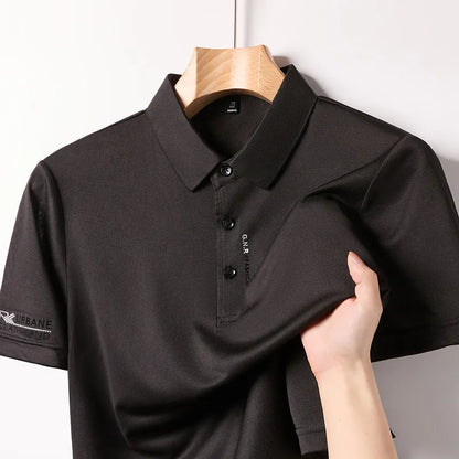 New Men's Business Casual Short Sleeved Shirt with Badge Solid Color Polo Shirt Fashionable Breathable Comfortable Versatile Top