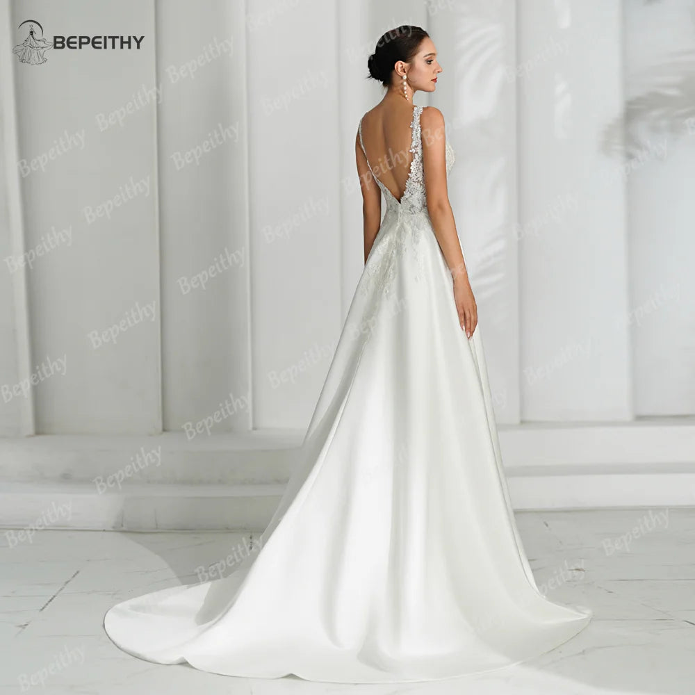 White Bridesmaid Dresses: V Neck Backless Satin Ivory Wedding Dresses For Women