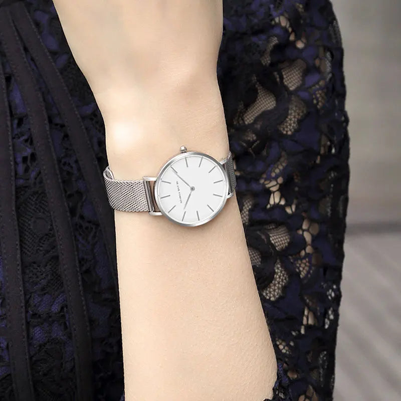 Hannah Martin Luxury Brand Quartz Watch Life Waterproof Women Watch Fashion Women Classic Simple Design Clock Gifts Reloj Mujer