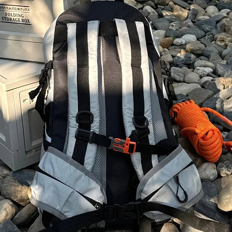 Outdoor Hiking Rucksack Backpack Mountaineering Bag for Men Women Sports Trekking Backpack Light Travel Camping