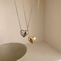 Love Heart Pendant Necklace For Women Men Personality Simple Design Thin Chain