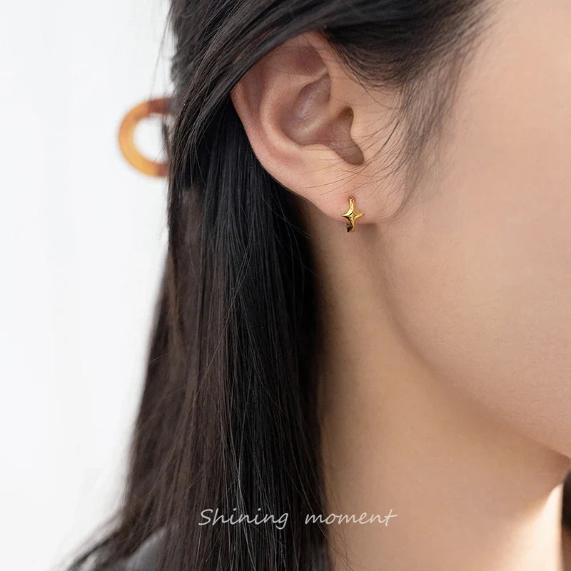 WANTME 925 Sterling Silver Minimalist Glossy Star Huggies Hoop Earrings for Women Trendy Romantic Party Piercing Jewelry Gift