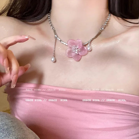 Romantic Niche Pink Sweet Flower Collarbone Chain Versatile Temperament Necklace Women's Pearl Fringe Collarbone Chain