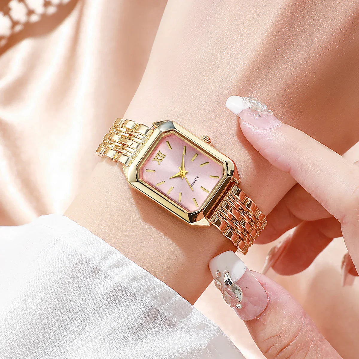 6pcs Elegant Rectangle Women Watches Heart Pendant Jewelry Set Ladies Quartz Wristwatch Reloj Mujer（Without Box）