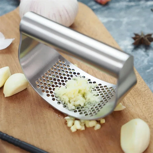 Multi-function Manual Garlic Press Curved Garlic Grinding Slicer Chopper Stainless