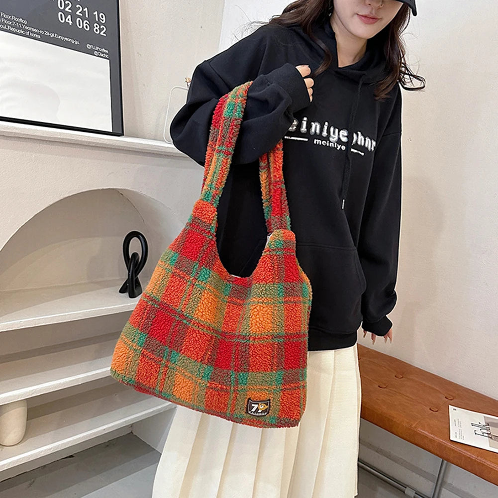 Women Lamb Wool Fluffy Handbag Large Capacity Plush Shoulder Bag Plaid