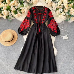 Bohemian Dress for Women O-neck Floral Embroidery Lantern Sleeve