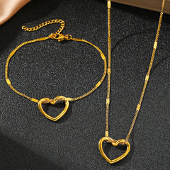 Stainless Steel Jewelry Set Novelty Twisted Heart Light Luxury High-end Sense Jewelry