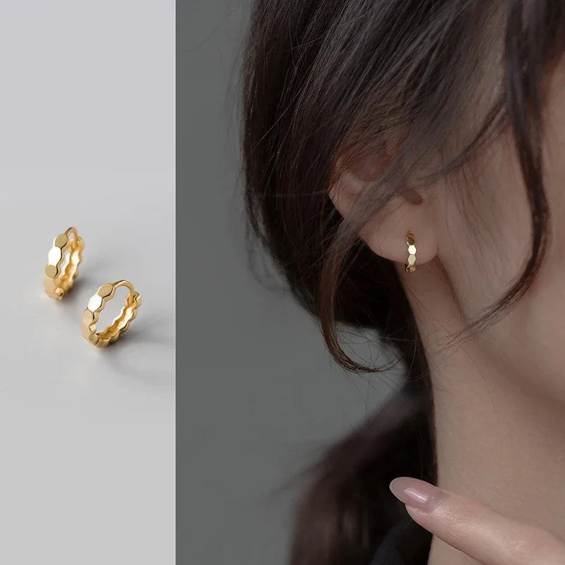 WANTME 925 Sterling Silver Simple Geometric Faceted Huggies Ear Buckles for Women Fashion Charms Hoop Earrings Party Jewelry