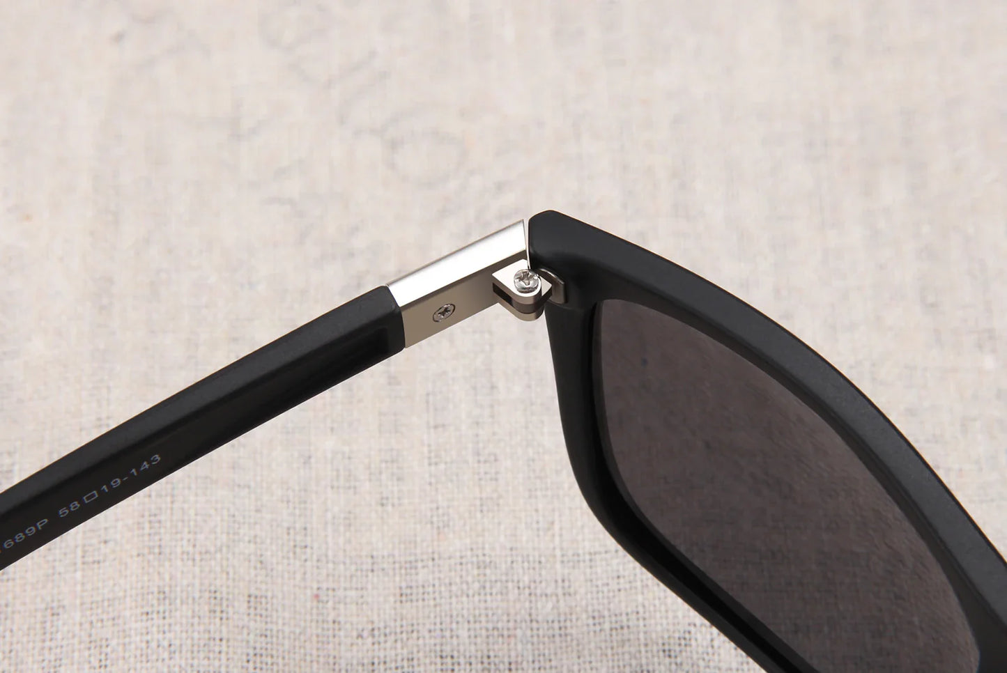 Fashion Square Vintage Polarized Sports Sunglasses Men Women Retro Driving Outdoor Fishing Sun Glasses UV400 Eyewear
