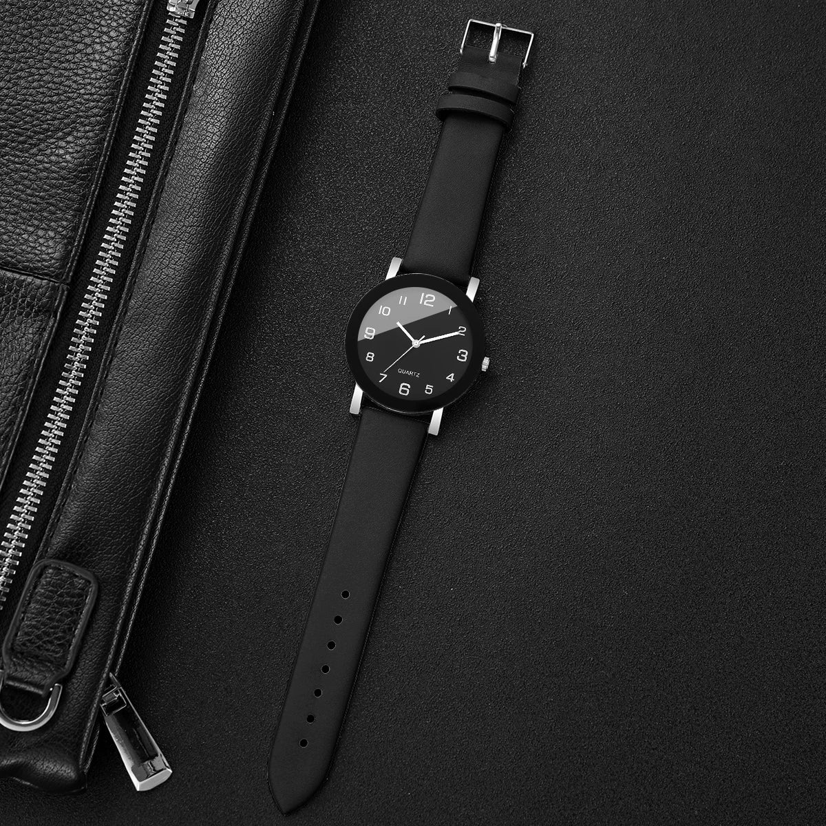 1/2PCS Fashion Couple's Watches Leather Strap Wristwatch Men Women Casual Arabic Dial Quartz Watches (Without Box)