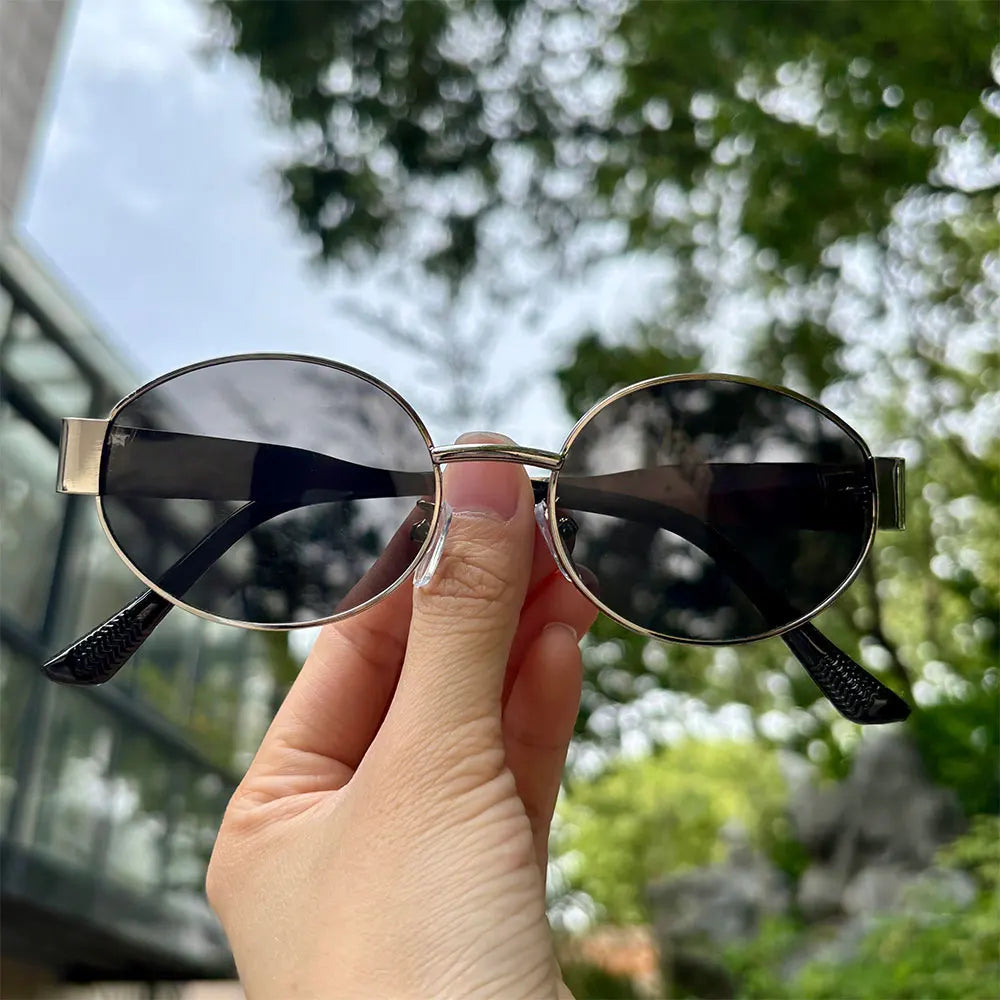 Luxury unisex metal sunglasses, oval-shaped, fashionable, UV400 protection, elegant tints for men and women Glasses Googles