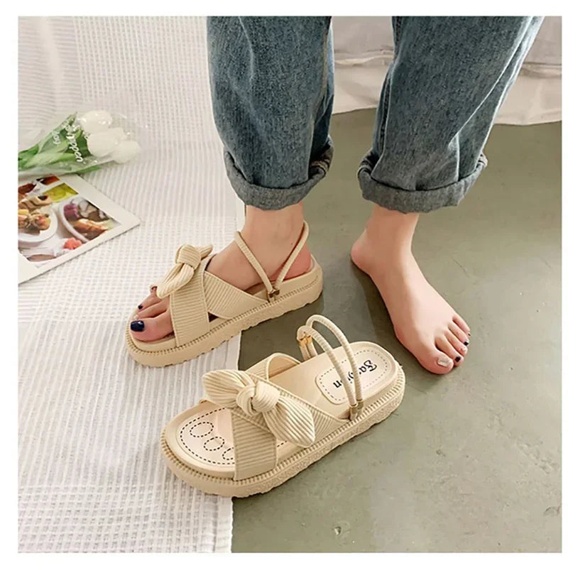 New Style Fairy Style Lady Summer Slippers Thick Platform Flat Sandals with Butterfly-Knot Summer Flip Flops Sandals Women Shoes