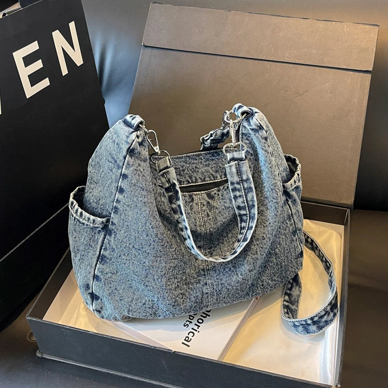 Women's minimalist and fashionable casual denim shoulder bag, zippered shopping bag