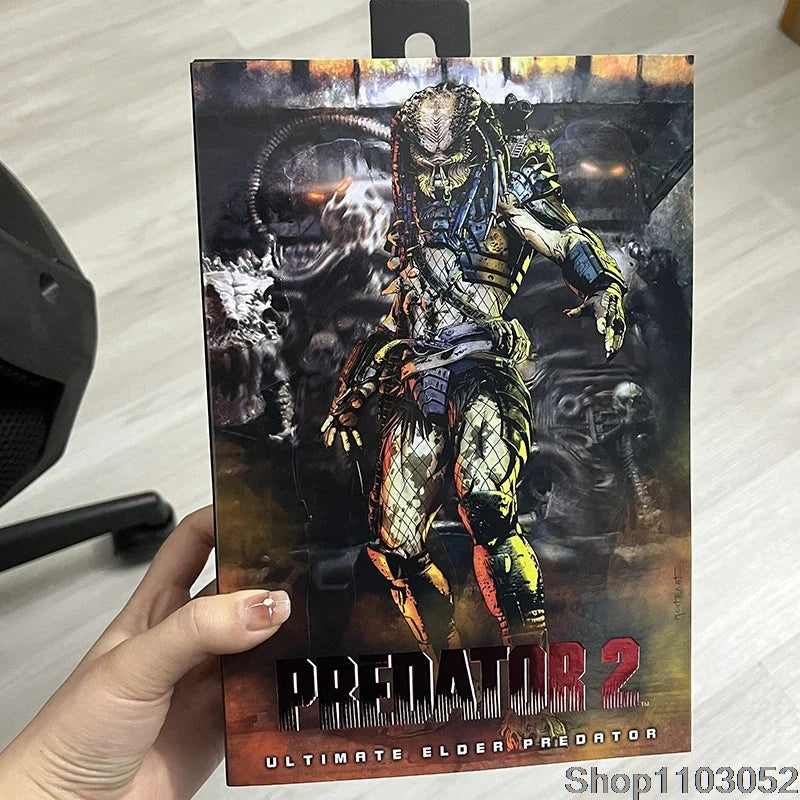 NECA Elder Predator Figure With LED Predator VS Alien Edition Predator Alien Hunter Action Figure Model Collectible Gifts