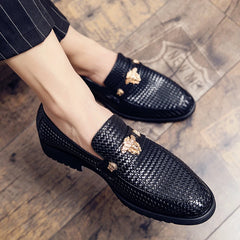 Black Dress Shoes Man Loafers Leather Designer Pointed Toe Brogues Business