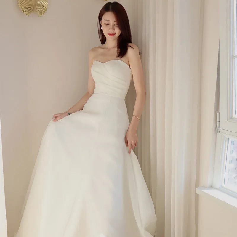 White Bridesmaid Dresses: Wedding Dress Elegant A-line Sleeveless