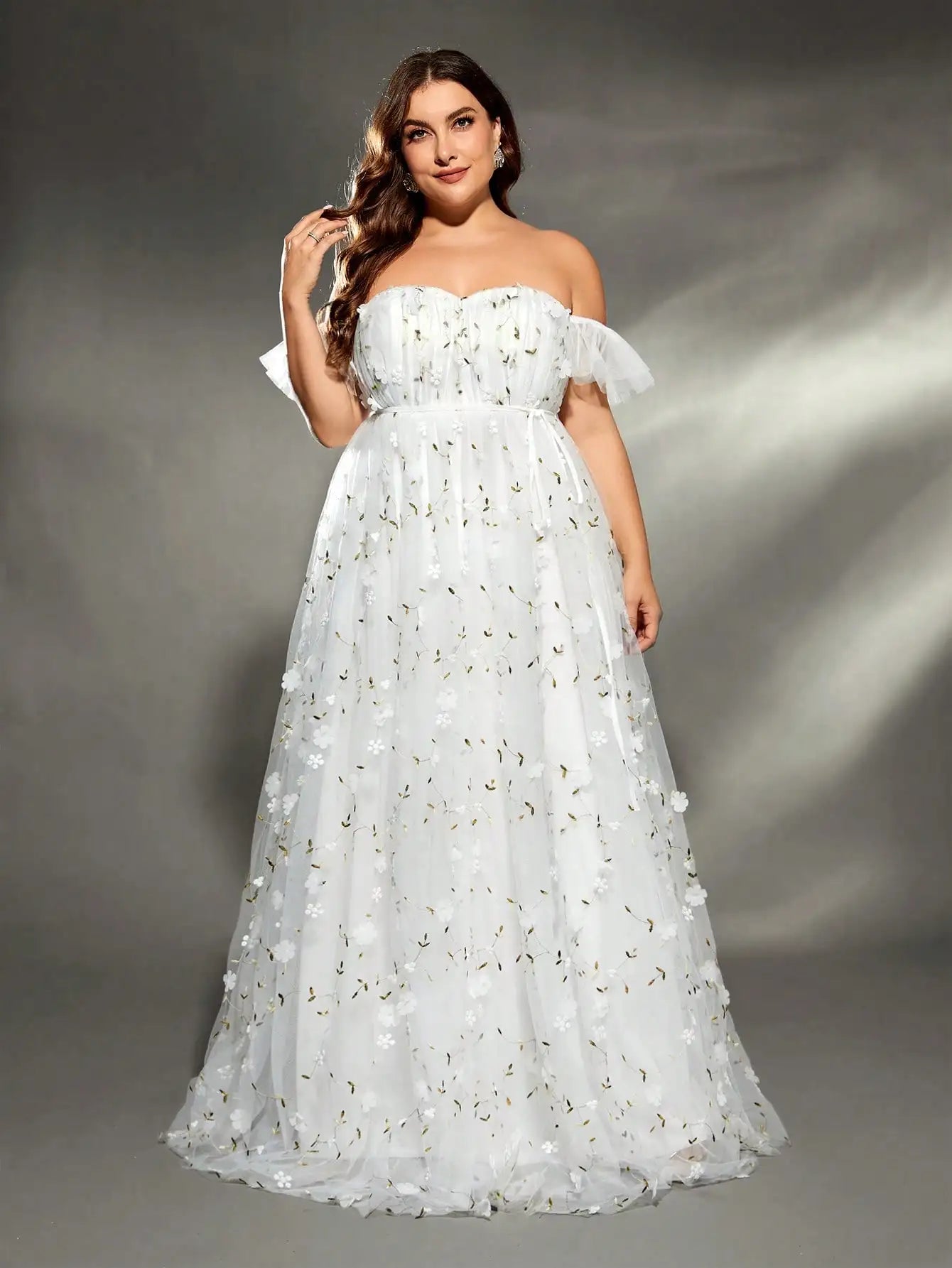 Mgiacy plus size  Line collar three-dimensional embroidered retraction mesh big swing wedding dress Evening gown ball dress