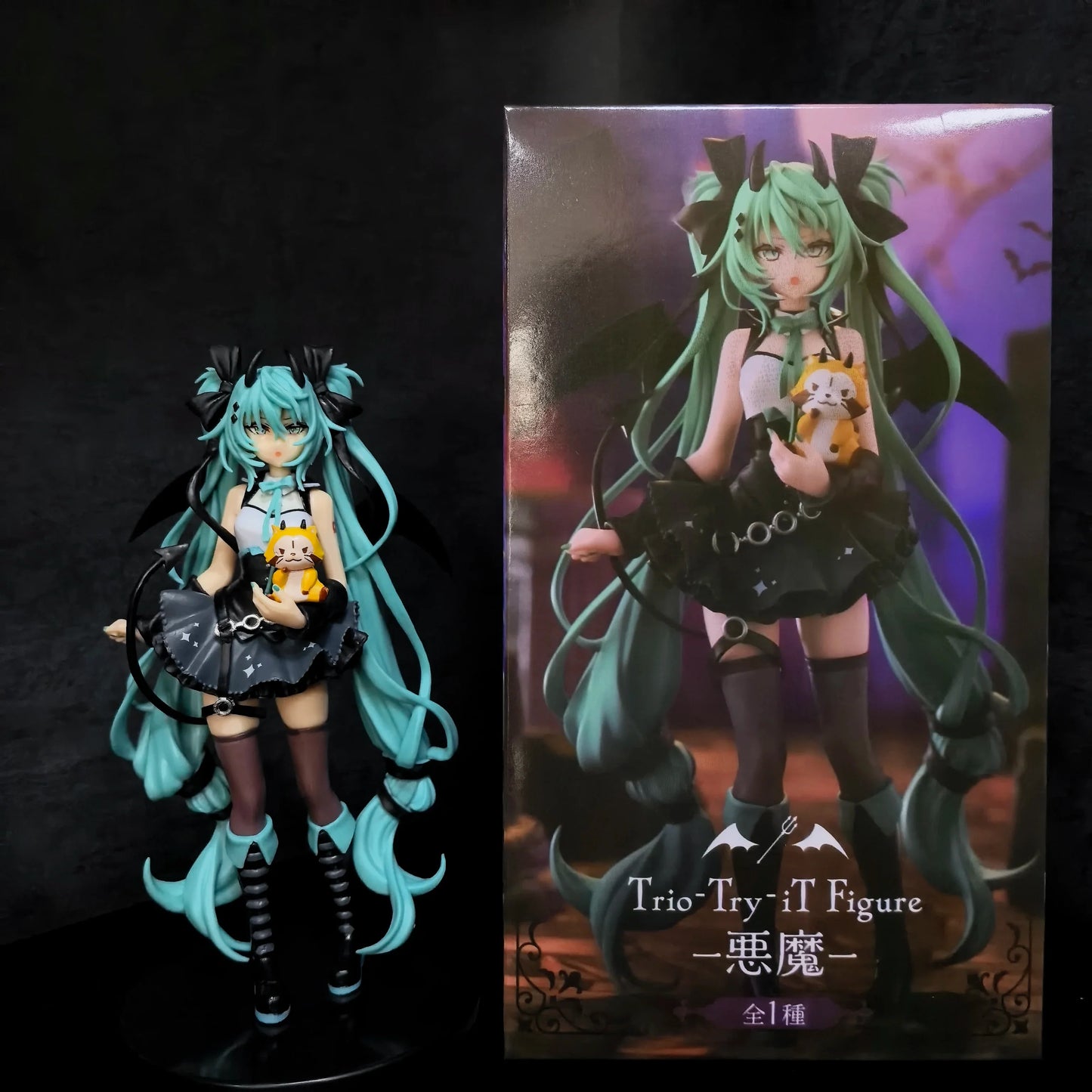 Student Girl Hatsune Miku  Action Figures Fashion Figure Model Miku Room Decorations PVC Collection Model Doll Toy
