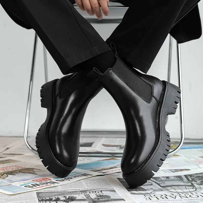 Outdoor Leather Mens Slip on High Top Shoes Luxury Brand Men Winter Plush Snow Boots