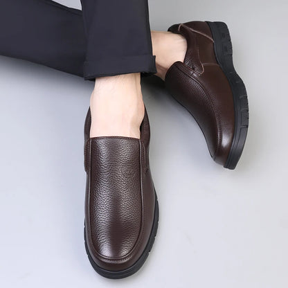 High Quality Leather Men Casual Shoes Italian Luxury Brand Mens Loafers Breathable Formal Mens Dress Shoes Slip-on Driving Shoes