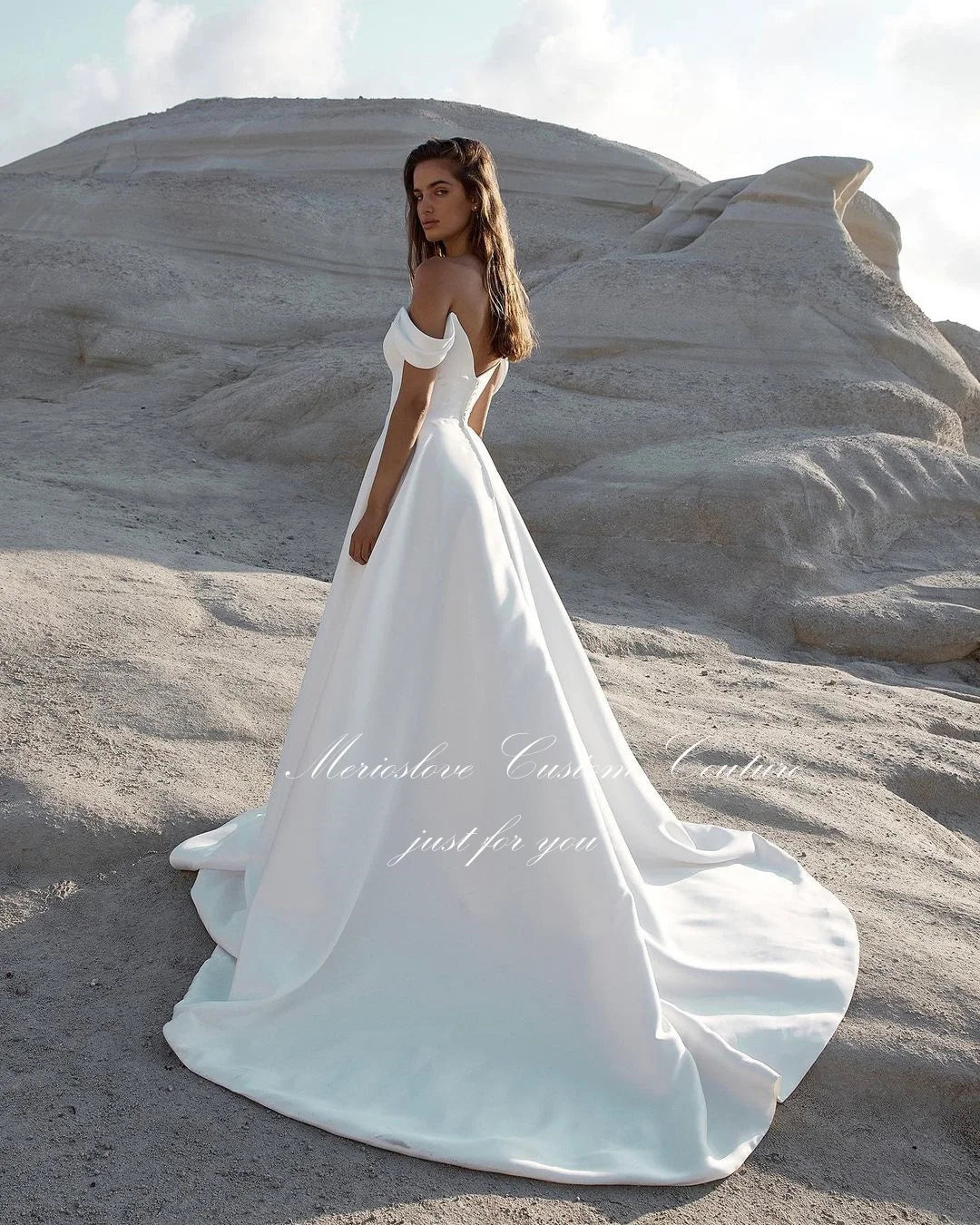 White Bridesmaid Dresses: Wedding Dresses Off the Shoulder Sleeveless Side Split Beach