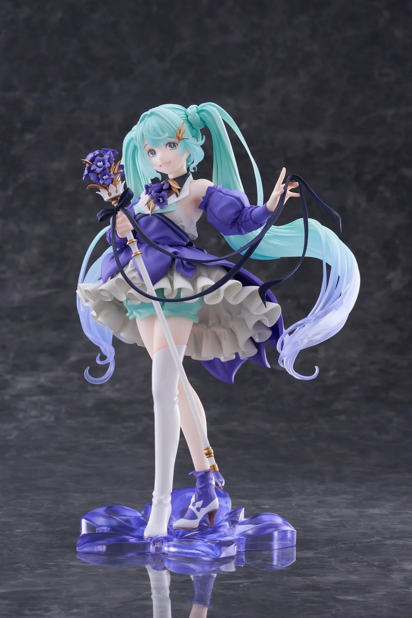 Original Taito Vocaloid Hatsune Miku 2024 Birthday Flower Ver. Figure Amp 21cm Figurine Collectible Anime Model Toy Kid Gifts