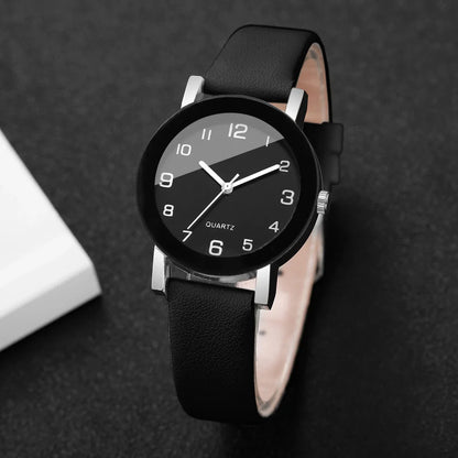 1/2PCS Fashion Couple's Watches Leather Strap Wristwatch Men Women Casual Arabic Dial Quartz Watches (Without Box)