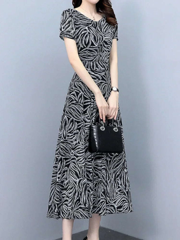 Evening wear Dresses: Slim Fitting Skirt  One Piece Dress Female