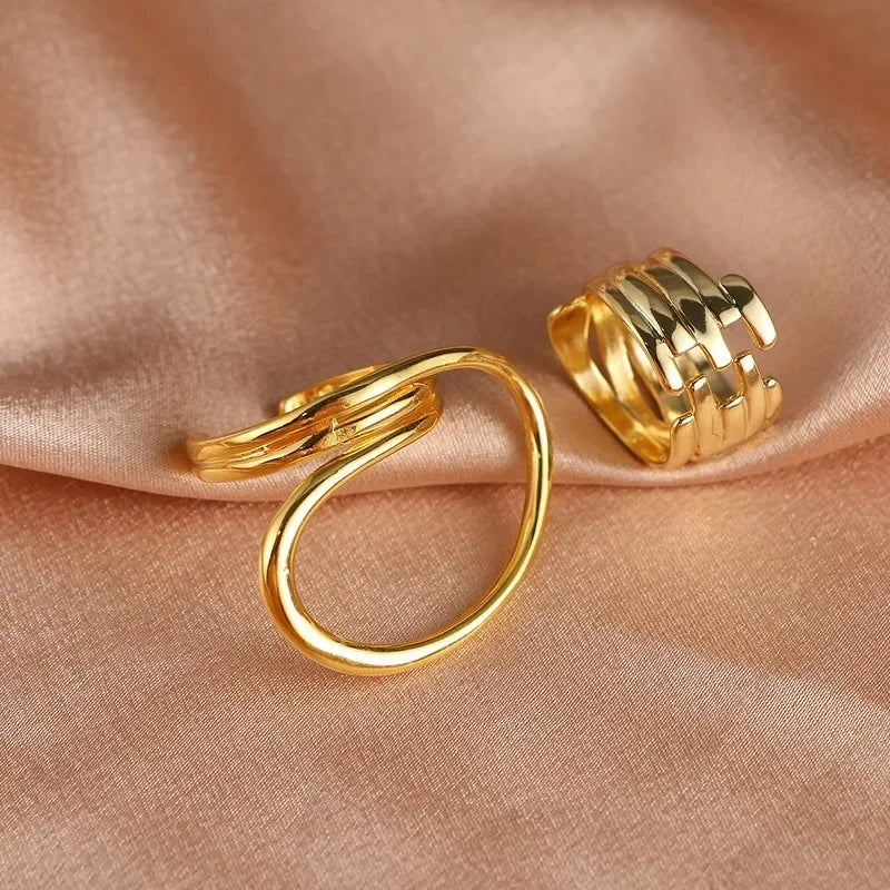 2pcs/set Women Rings Exaggerated Lines Rings for Women Fashion Simple Distorted